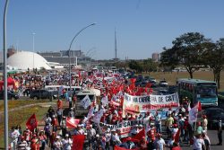 Servidores federais protestam em Brasília