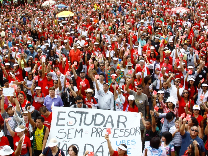A greve dos professores da Bahia é justa