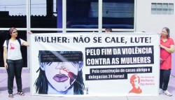 Ato Olga Benário contra violência