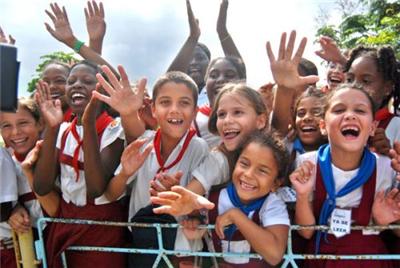 Cuba alcança quase 100% de retenção escolar