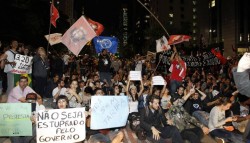 Protesto paralisa São Paulo e mostra que a juventude quer mudanças