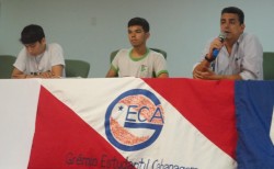  Matheus Tavares (FENET), Rodrigo Brito (UESB) e Fernando Carneiro (vereador PSOL)