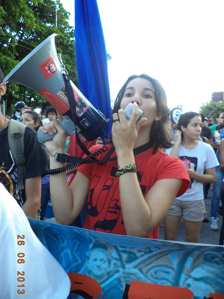 Cris da Silva, presa em Recife durante manifestações