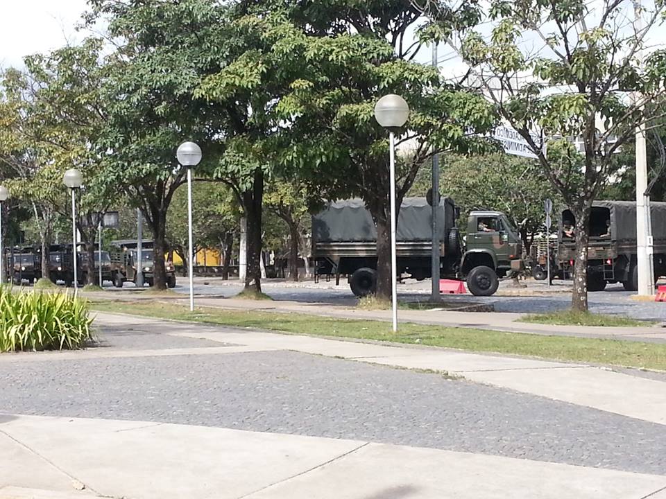 Reitoria permite que UFMG seja base militar da Força Nacional