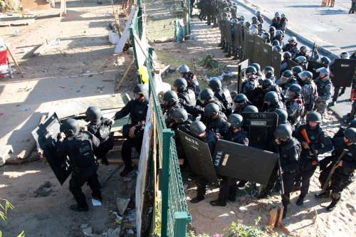 Polícia desocupa Parque do Cocó, em Fortaleza