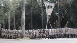 Manifestantes e policia se enfrentam em Belo Horizonte 02
