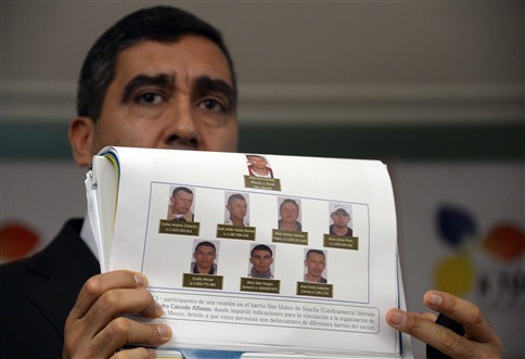 Governo da Venezuela apresenta provas de plano para matar Maduro