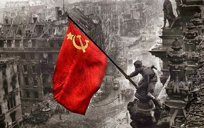 Historiador brasileiro lança livro sobre vitória soviética na 2ª Guerra Mundial