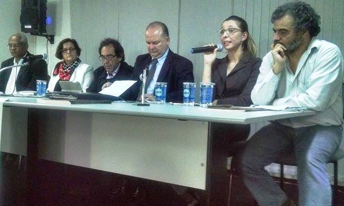 Debate em São Paulo aborda repressão policial contra advogados e jornalistas