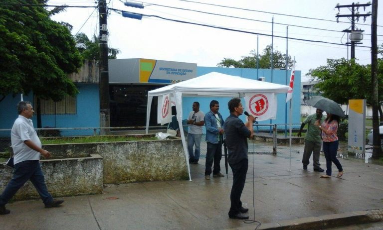 Sindicato dos Auxiliares da Educação de Alagoas cobra negociação com o governo