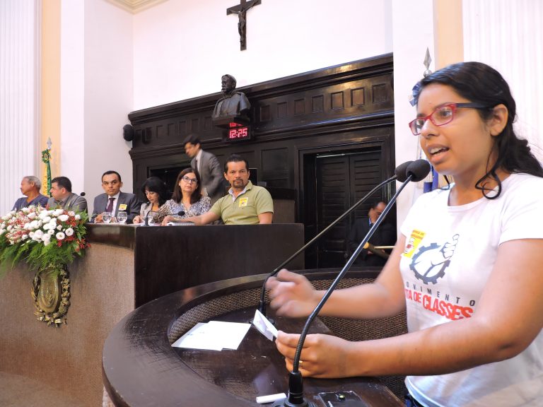 MLC defende a convocação dos concursados na Assembleia Legislativa de Pernambuco