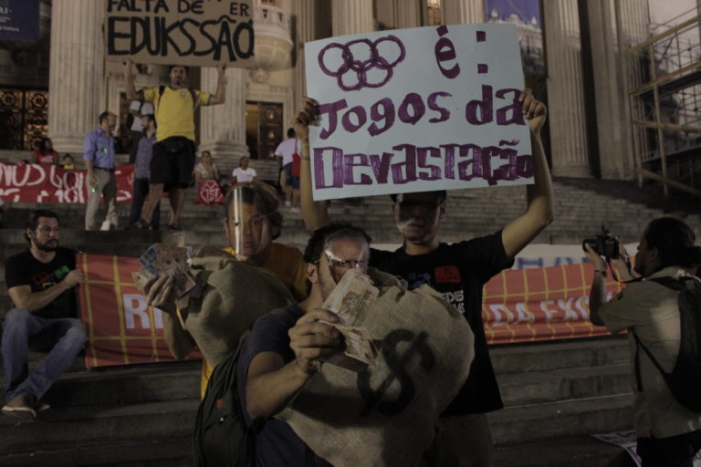Gastos com Olimpíadas no Rio superam orçamento da Educação