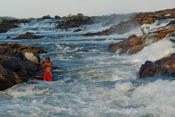 Rochas da ilha da Ressaca, na Volta Grande do rio Xingu