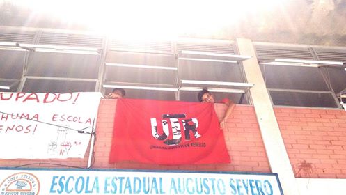 Estudantes ocupam a escola estadual Augusto Severo em Natal