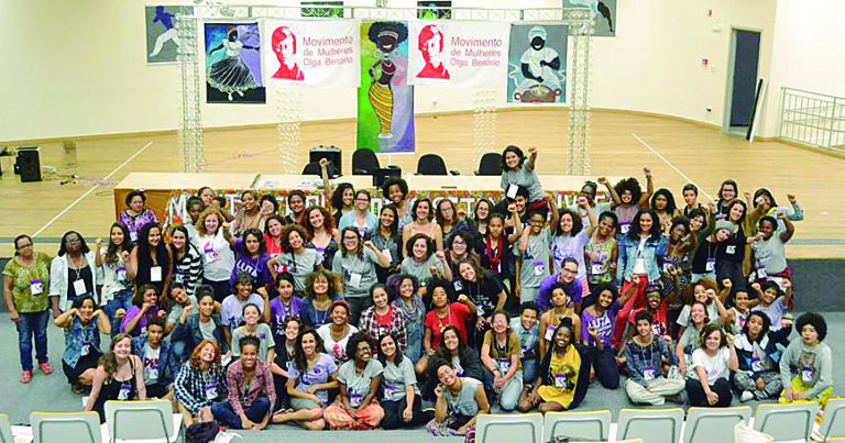 Força e combatividade marcam Encontro de Mulheres de Minas Gerais