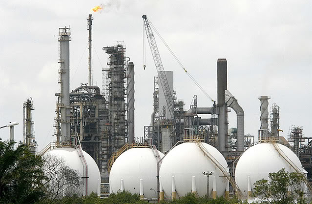 Petrobrás vende 70% de refinaria na Bahia e trabalhadores correm risco de demissão