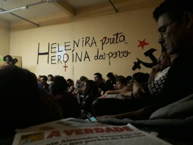 Plenária aprova a criação de Comitê Antifascista de São Paulo e calendário de panfletagens em bairros populares