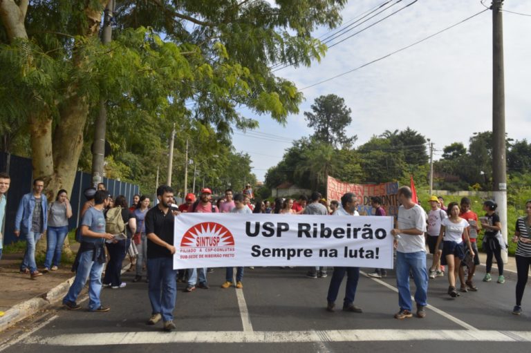 Reitoria da USP ataca a organização de seus trabalhadores