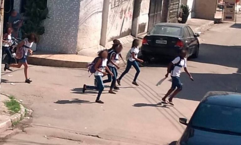 Operação da Polícia Civil deixa oito mortos no Complexo da Maré