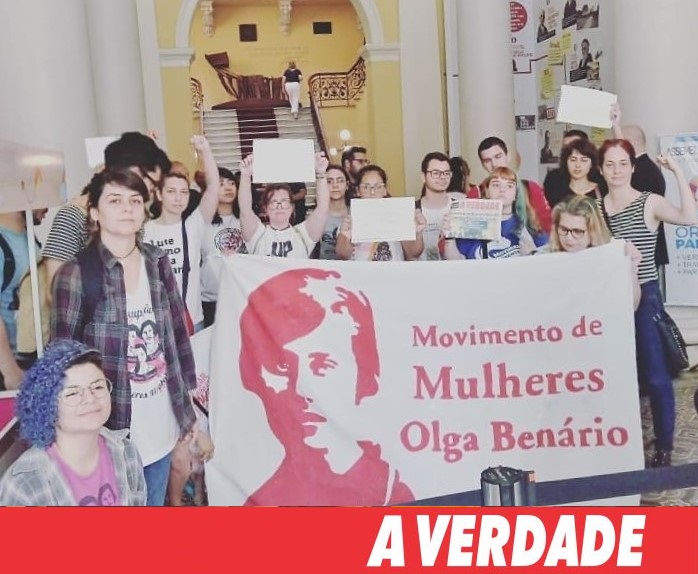 Movimento de Mulheres Olga Benario ocupa Prefeitura