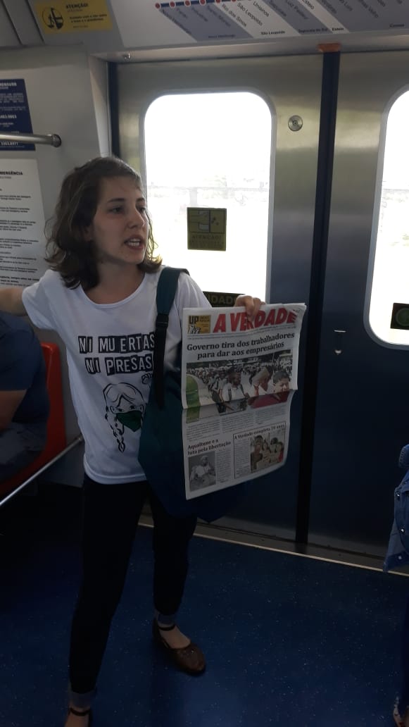 310 jornais vendidos na Brigada Nacional de 20 Anos do Jornal A Verdade em Porto Alegre
