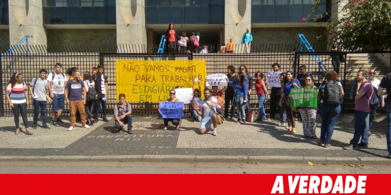 Crivella atrasa pagamento de estagiários da rede municipal de ensino no Rio de Janeiro