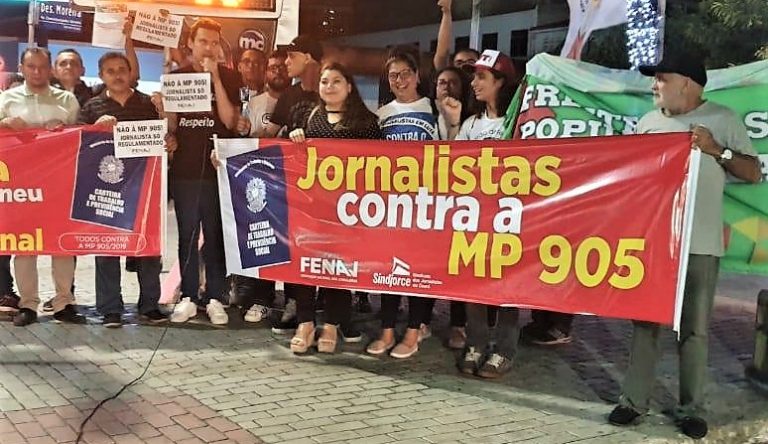Violência contra jornalistas aumenta no Brasil