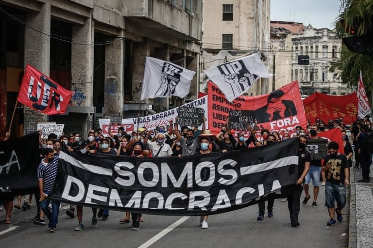 Atos antifascistas e antirracistas fortalecem a luta popular