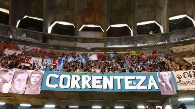 UJR e Correnteza promovem curso antifascista na UFRJ