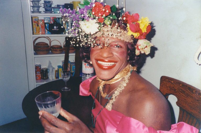 Marsha P. Johnson: símbolo e exemplo na luta pelos direitos LGBTs