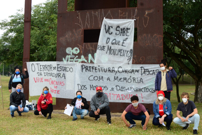 Ato cobra revitalização de monumento aos mortos e desaparecidos na Ditadura Militar