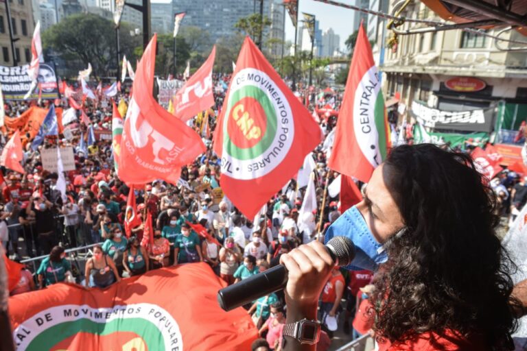 Golpismo de Bolsonaro é repudiado pelo povo organizado