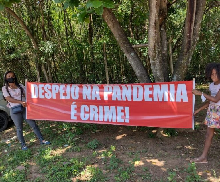 Moradores lutam contra despejo de ocupação no interior de São Paulo