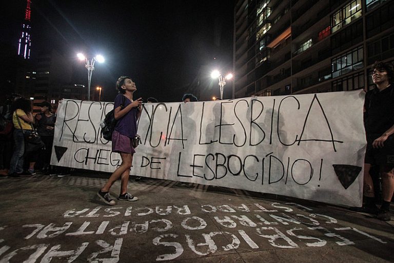 Lesbofobia, um projeto capitalista