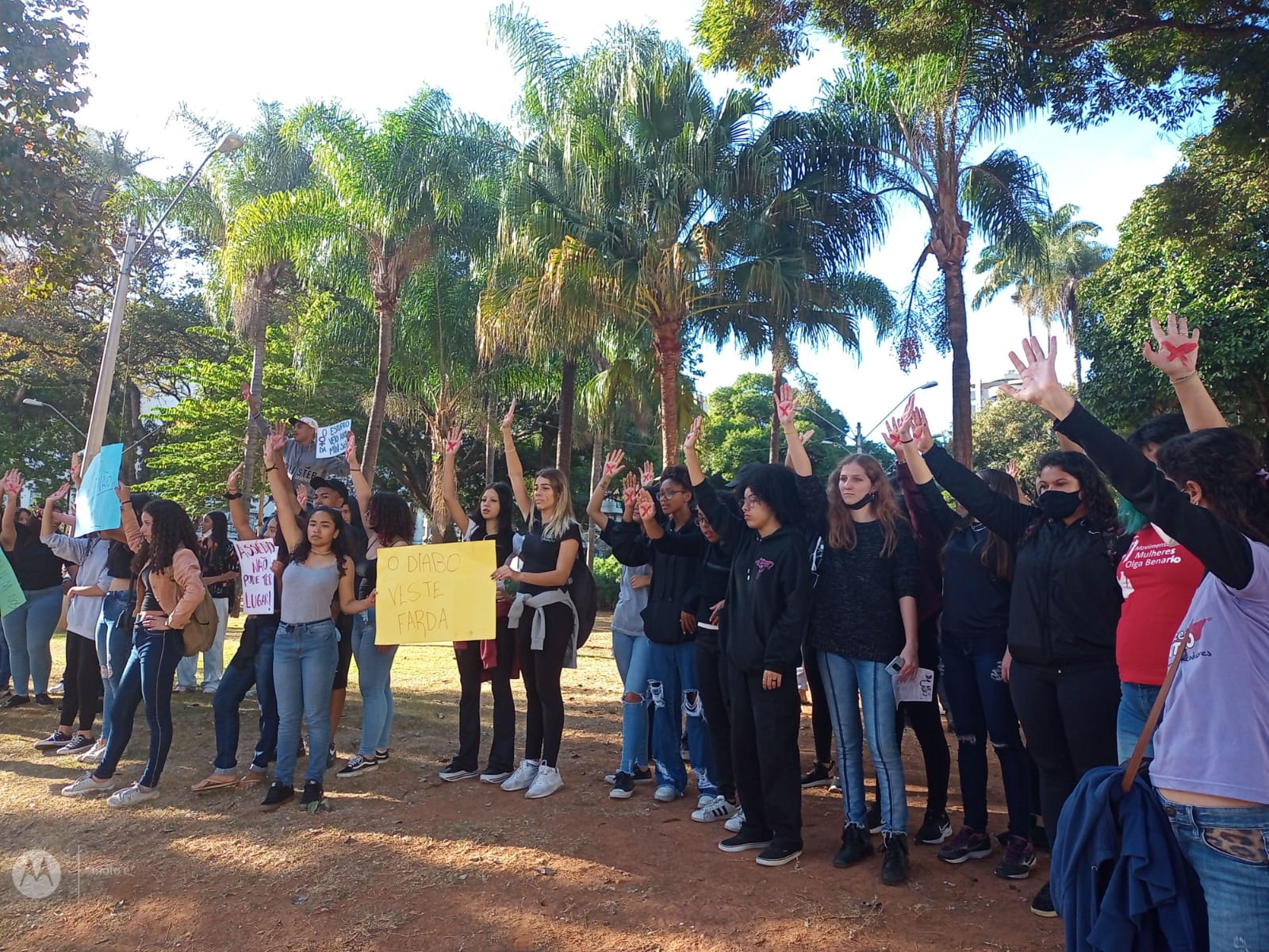 Estudantes denunciam assédio, racismo e descaso em escola de Campinas - SP  - A Verdade