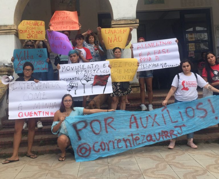 Protesto denuncia falta de assistência estudantil na UFRRJ