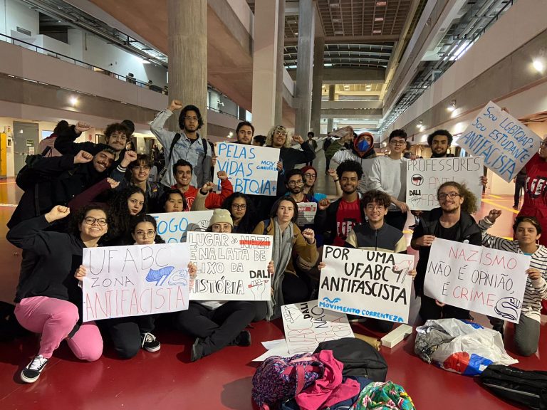 Estudantes denunciam manifestações fascistas em universidades paulistas