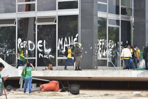 Empresários do agronegócio devem pagar pelo vandalismo fascista em Brasília