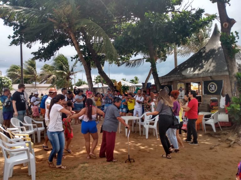 300 trabalhadores da Praia da Redinha sofrem ameaça de despejo pela prefeitura de Natal