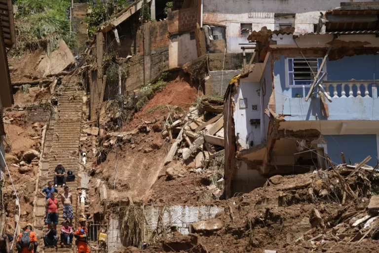 Mais de 140 milhões de pessoas vivem em cidades com riscos de desastres naturais no Brasil