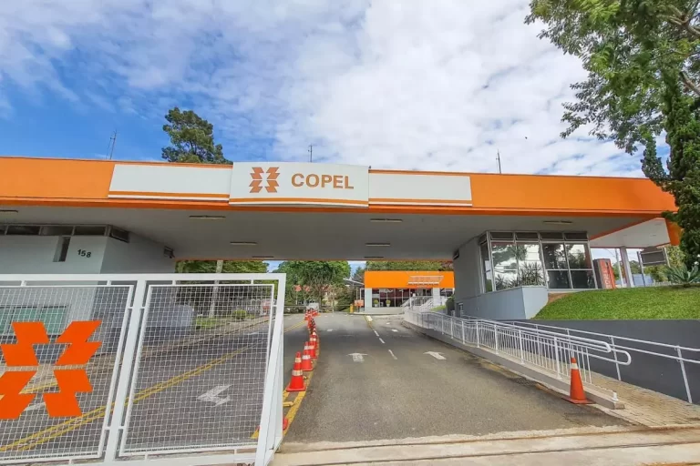 Governo estadual quer privatizar a COPEL e encarecer a energia do Paraná