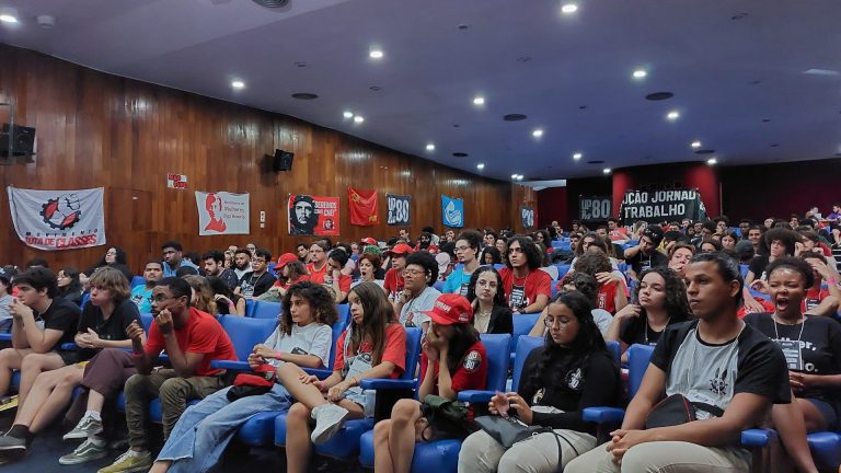 Unidade Popular sai fortalecida dos congressos locais no RJ
