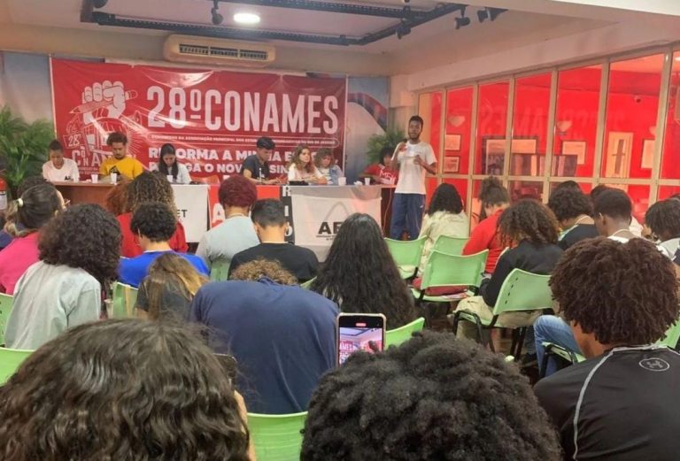 28º Congresso da AMES-Rio reúne centenas de estudantes cariocas