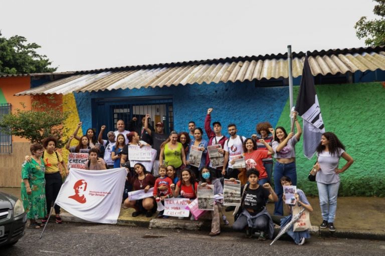 Movimento Olga Benario organiza ato junto às mães contra fechamento de creche em São Bernardo do Campo