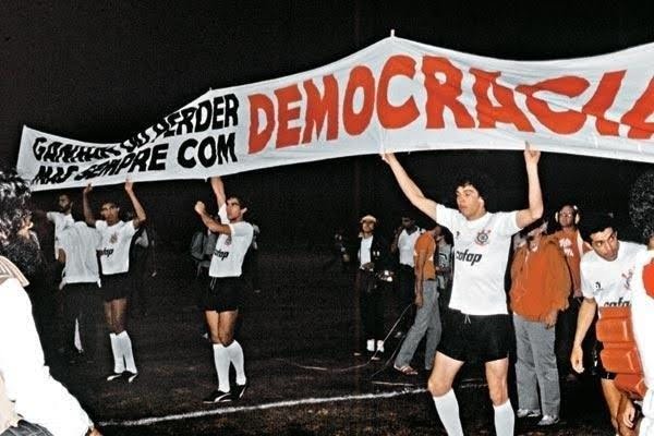 O futebol brasileiro e a política