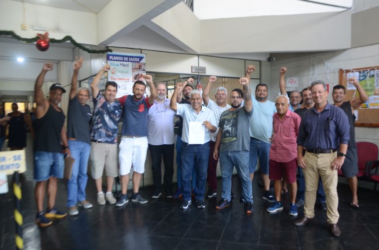Nova diretoria do Sindicato dos Trabalhadores Urbanitários de Santos vai à luta contra a privatização da Sabesp