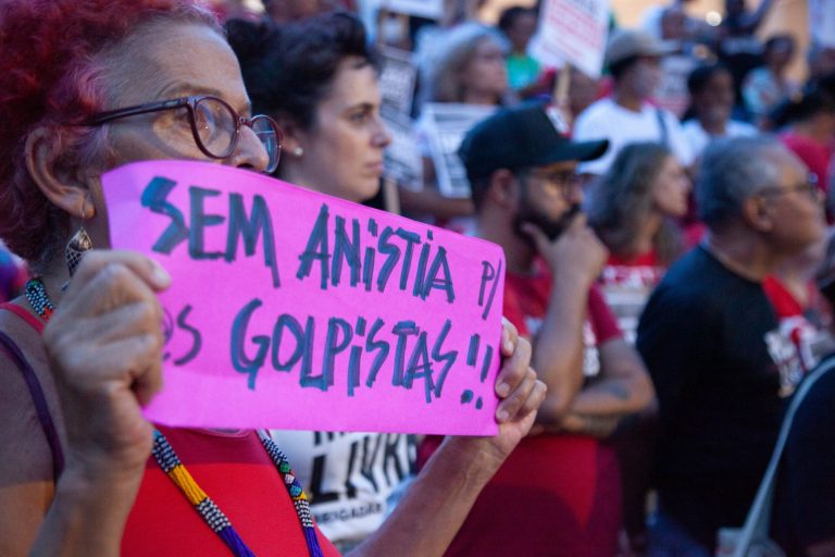 Ato no Recife repudia os 60 anos do golpe militar