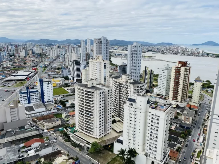 Especulação imobiliária deixa Itajaí (SC) entre os metros quadrados mais caros do Brasil