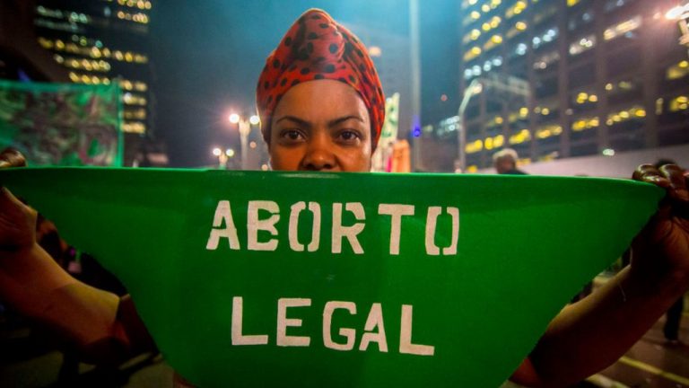 Por que legalizar o aborto no Brasil?