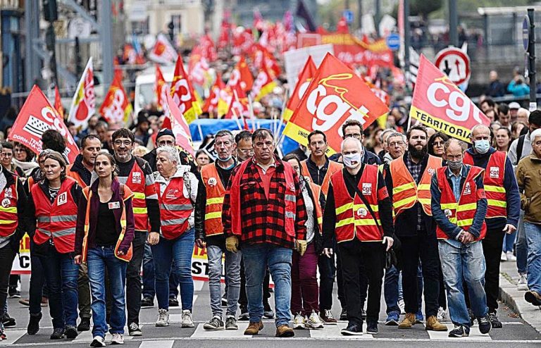 Trabalhadores mostram novamente como derrotar a extrema direita